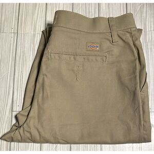 NWT Dickies For Women Work Pants. Size 8R, Straight Leg. FP221DS Desert‎ Sand